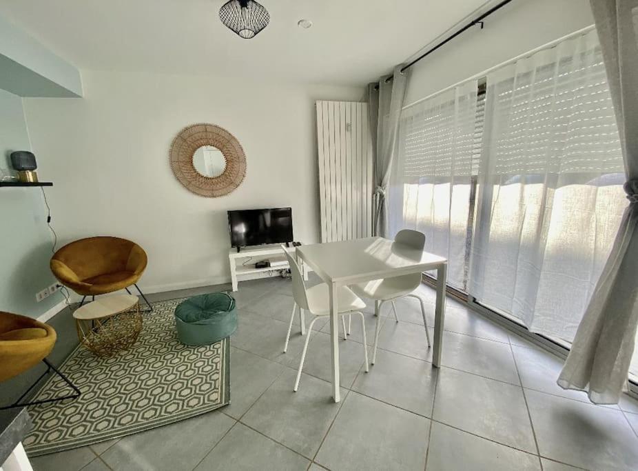 Jean Paul 2 Au Coeur De Rouen , Gare "Menage & Linge Inclus" Apartment Bagian luar foto